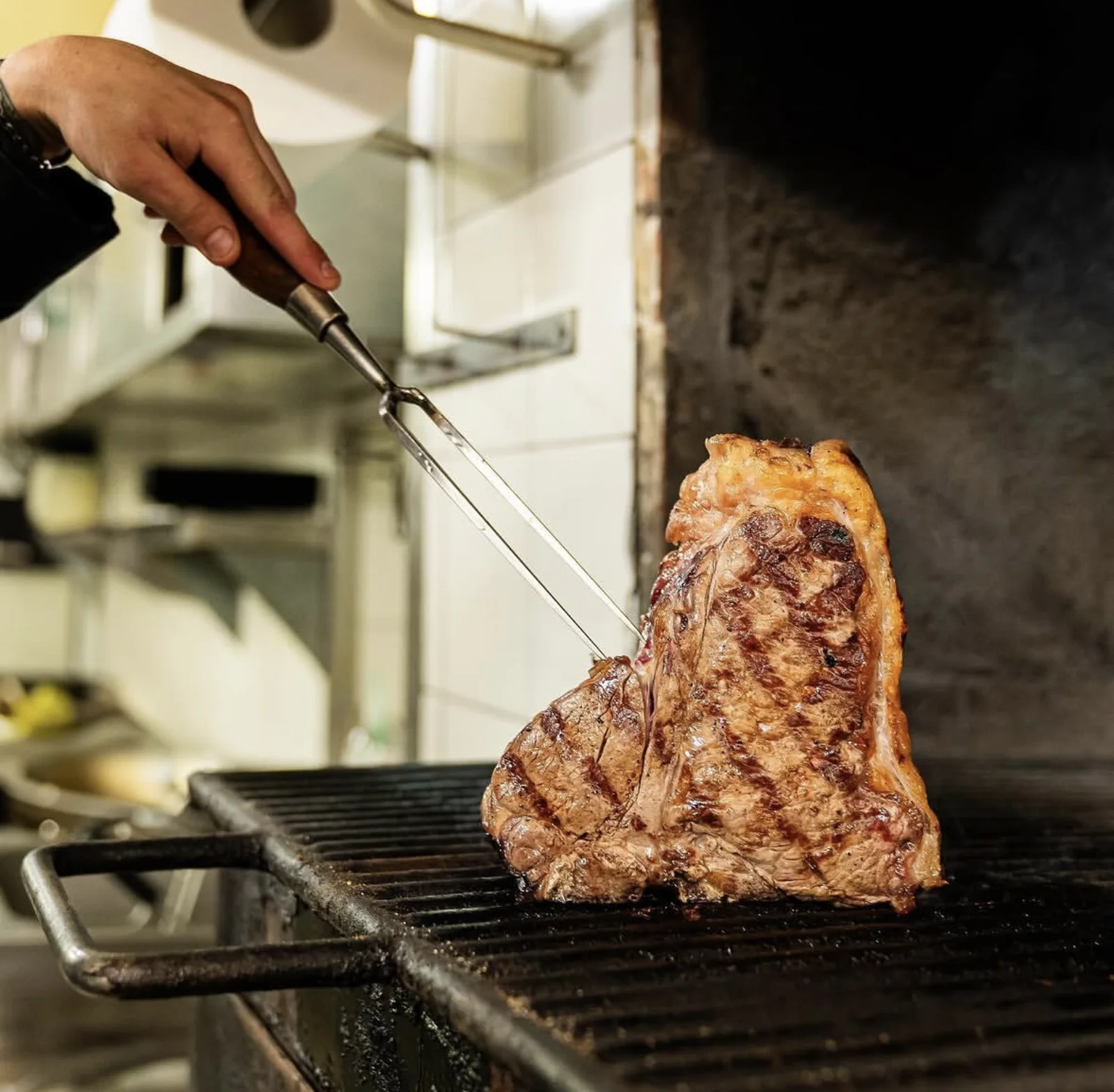 Bistecca di scottona al peso (min. 1 kg)