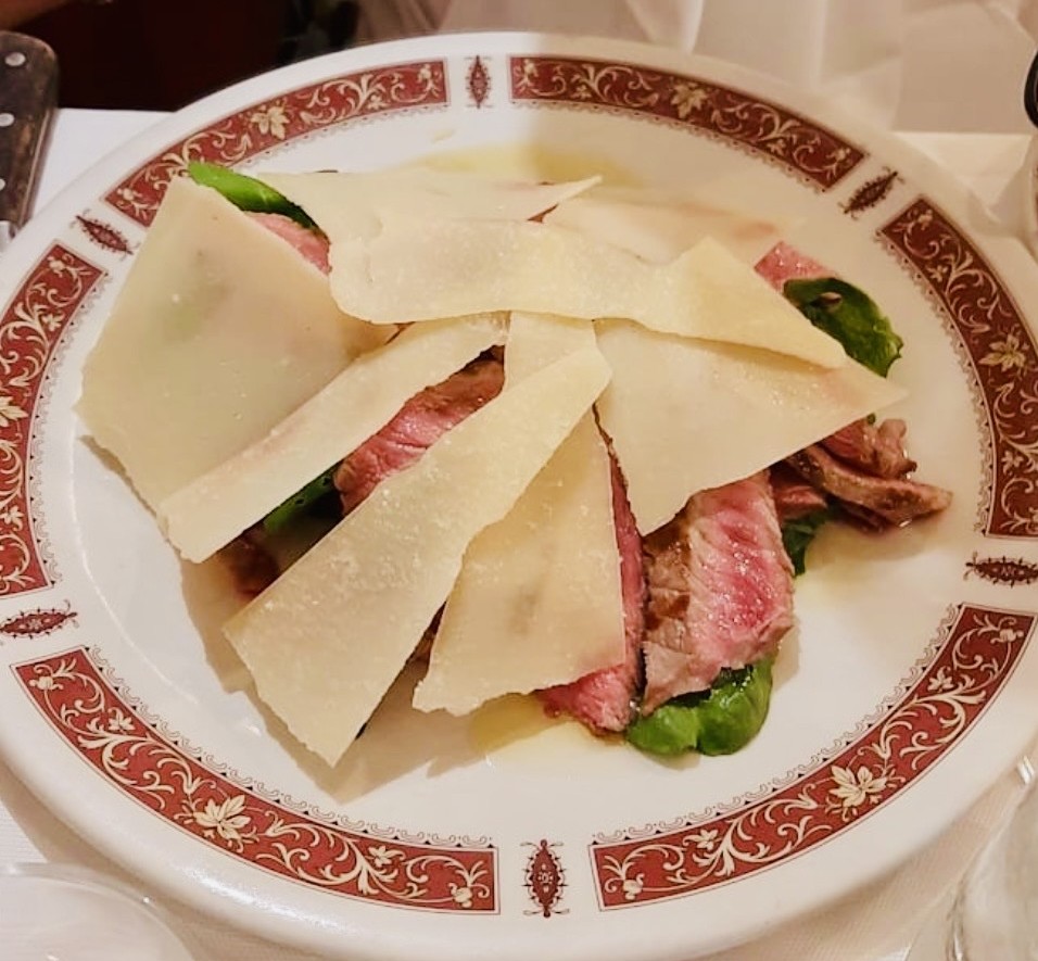 Tagliata rucola e grana